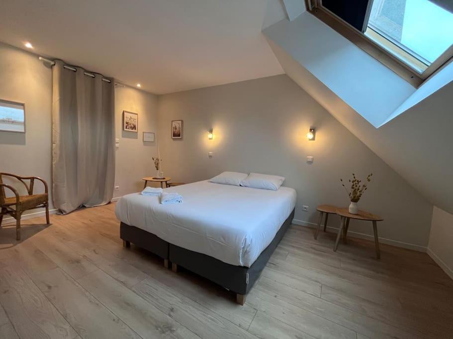 Le Saint Pierre Grand Duplex Hyper Centre, Port Caen