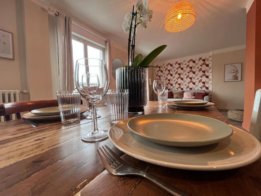 Le Saint Pierre Grand Duplex Hyper Centre, Port Appartement